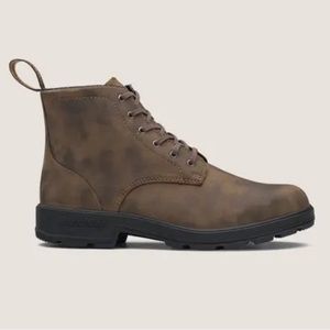 Blundstone Lace Up Boots size 12 US in Rustic Brown